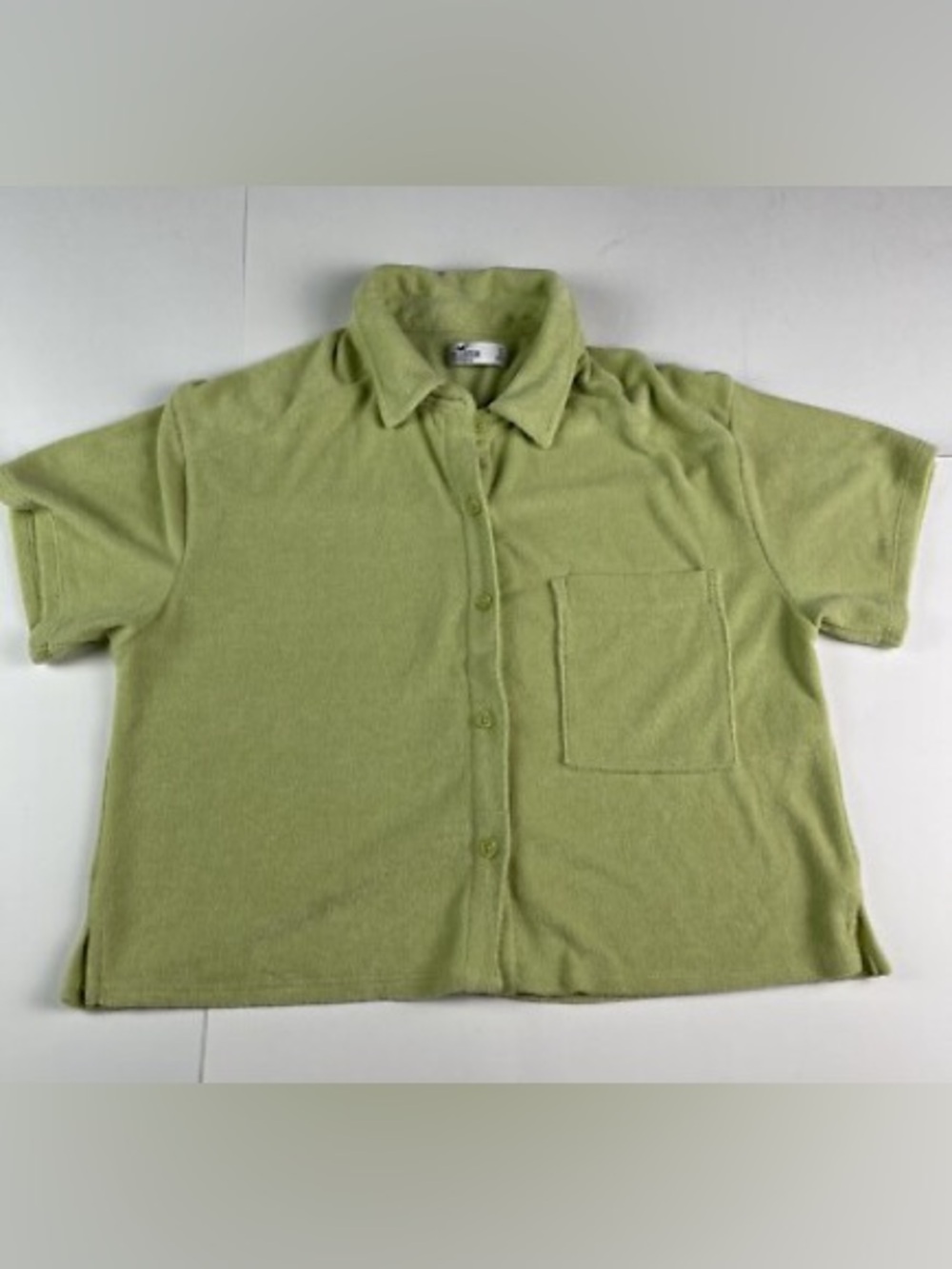Hollister Light Lime Green Casual Button-Down Shirt terry cloth size medium